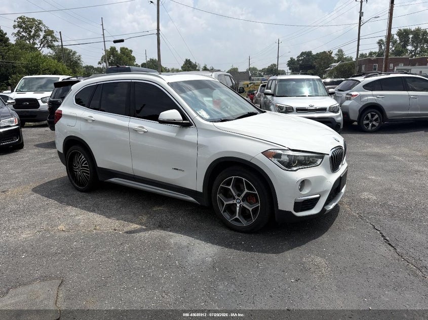 2017 BMW X1 VIN WBXHT3C3XH5F87619 IAAI salvage auction — NORMAL WEAR, Original (West Virginia), sold $2,900 on 2026-07-29 (photo 1)