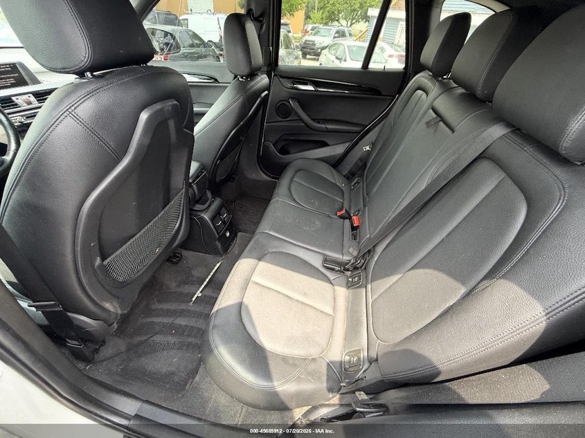 2017 BMW X1 VIN WBXHT3C3XH5F87619 IAAI salvage auction — NORMAL WEAR, Original (West Virginia), sold $2,900 on 2026-07-29 (photo 8)