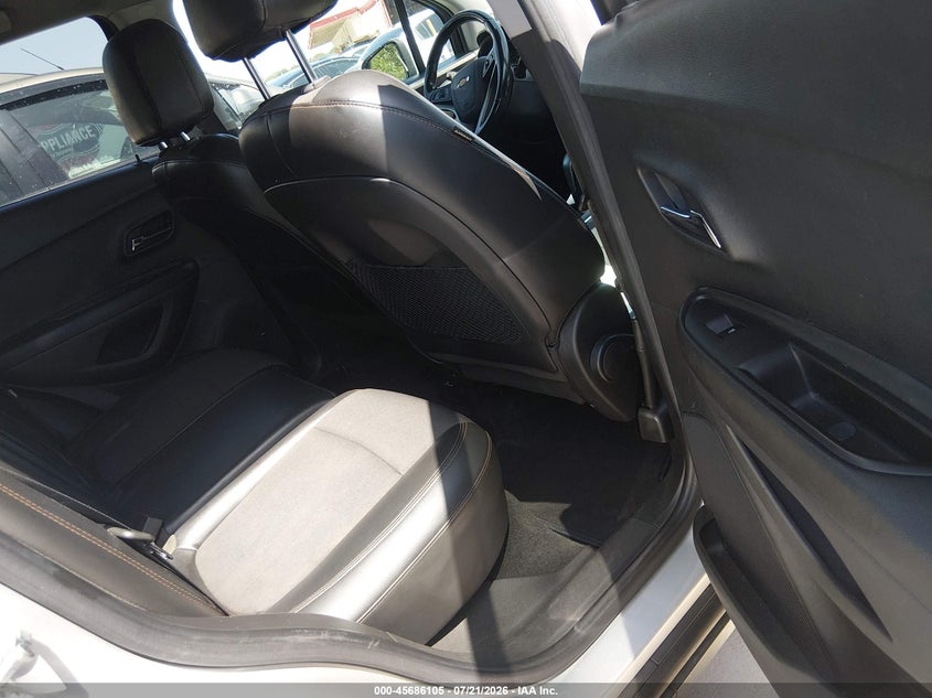 2021 Chevrolet Trax VIN KL7CJLSB5MB334154 IAAI salvage auction — THEFT, Clear (Florida), sold $2,050 on 2026-07-29 (photo 8)