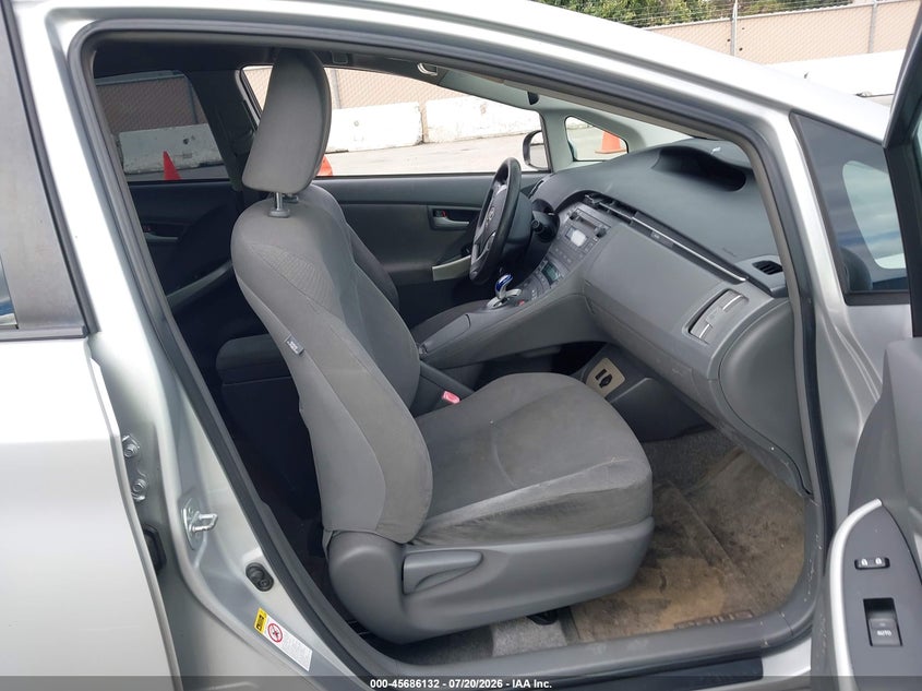 2010 Toyota Prius VIN JTDKN3DU6A0126194 IAAI salvage auction — NORMAL WEAR, Clear - Dealer Only (California), sold $525 on 2026-07-29 (photo 5)