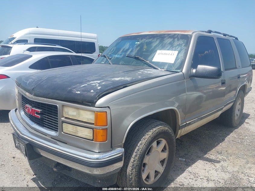 1999 Gmc Yukon VIN 1GKEK13R5XJ768534 IAAI salvage auction — FRONT END, Salvage (Oklahoma), sold $450 on 2026-09-11 (photo 2)