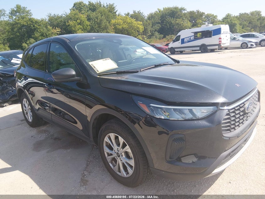 2025 Ford Escape VIN 1FMCU9GN0SUA82925 IAAI salvage auction — SIDE, Enterprise Vehicles Clear Only (Louisiana), sold $10,200 on 2026-07-29 (photo 1)