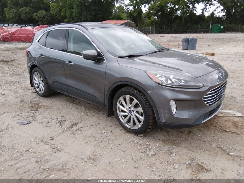 2021 Ford Escape VIN 1FMCU0DZ4MUB01997 — IAAI salvage auction photo