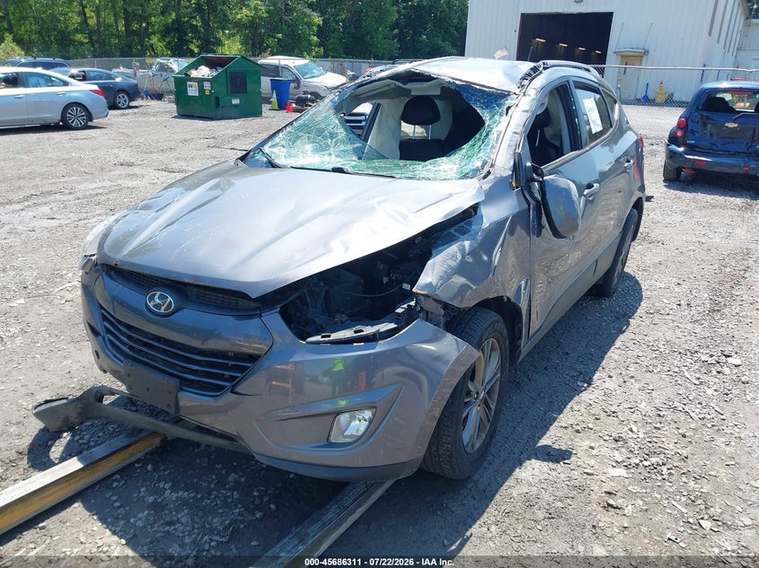 2015 Hyundai Tucson VIN KM8JUCAG0FU979943 IAAI salvage auction — ROLLOVER, Wait Title, sold $525 on 2026-08-01 (photo 6)