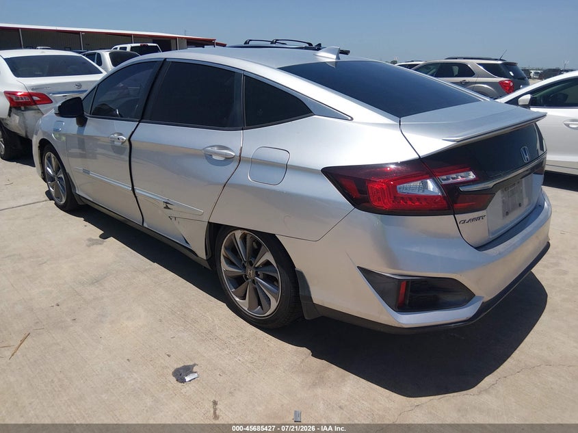 2018 Honda Clarity VIN JHMZC5F35JC004380 IAAI salvage auction — UNKNOWN, Salvage Title, sold $5,600 on 2026-08-02 (photo 3)