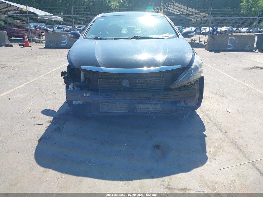 2014 Hyundai Sonata VIN 5NPEC4AC3EH923953 IAAI salvage auction — NORMAL WEAR, Clear (Massachusetts), sold $725 on 2026-08-01 (photo 6)