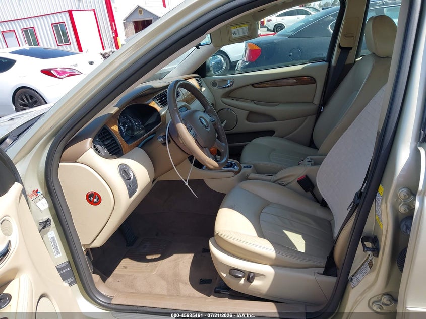 2007 Jaguar X type VIN SAJWA51A67WJ15710 IAAI salvage auction — RIGHT SIDE, Salvage (California), sold $25 on 2026-07-30 (photo 5)