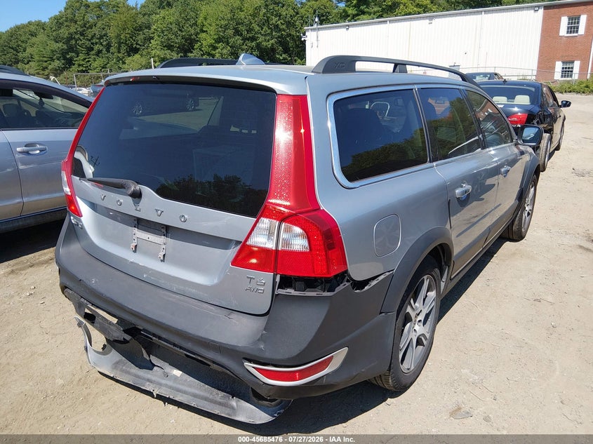 2013 Volvo Xc70 VIN YV4902BZ8D1162258 IAAI salvage auction — REAR END, Clear (Massachusetts), sold $1,700 on 2026-07-31 (photo 4)