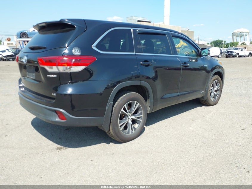 2018 Toyota Highlander VIN 5TDBGRFH3JS037063 IAAI salvage auction — ALL OVER, Clear (New York), sold $25 on 2026-07-29 (photo 4)