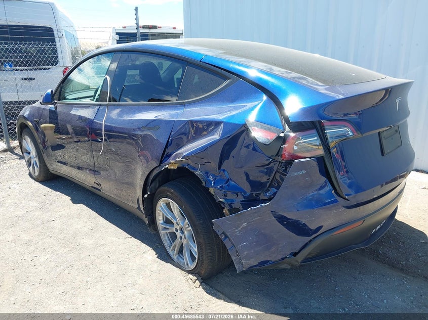 2023 Tesla Model y VIN 7SAYGDEE3PF854344 IAAI salvage auction — REAR END, Salvage (California), sold $10,700 on 2026-08-24 (photo 6)