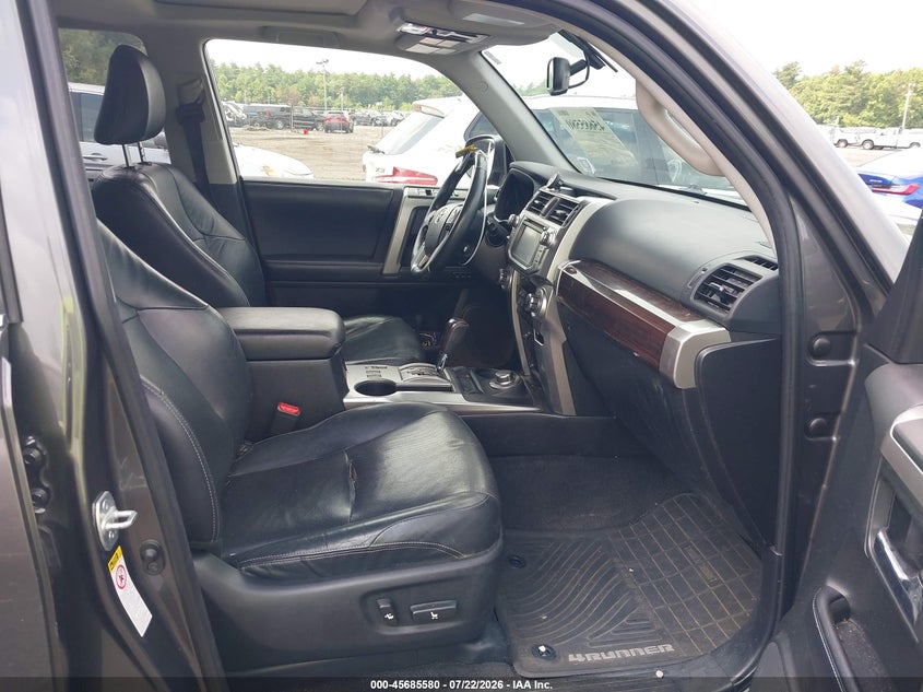 2016 Toyota 4runner VIN JTEBU5JR6G5344125 IAAI salvage auction — FRONT END, Clear (Massachusetts), sold $8,800 on 2026-07-29 (photo 5)