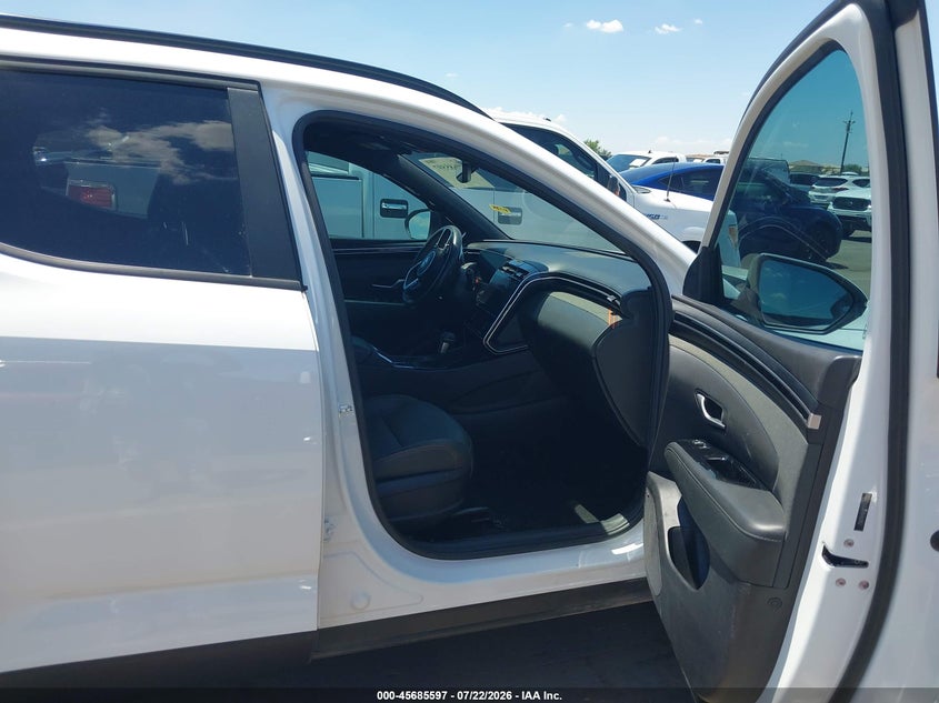 2023 Hyundai Santa cruz VIN 5NTJEDAF5PH057857 IAAI salvage auction — SIDE, Salvage Title, sold $6,800 on 2026-08-03 (photo 5)