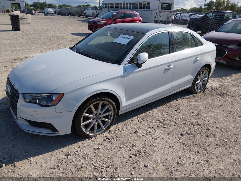 2015 Audi A3 VIN WAUEFGFF4F1112177 IAAI salvage auction — NORMAL WEAR, Clear (Illinois), sold $450 on 2026-07-28 (photo 2)