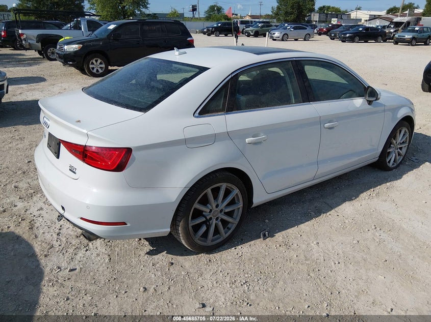 2015 Audi A3 VIN WAUEFGFF4F1112177 IAAI salvage auction — NORMAL WEAR, Clear (Illinois), sold $450 on 2026-07-28 (photo 4)