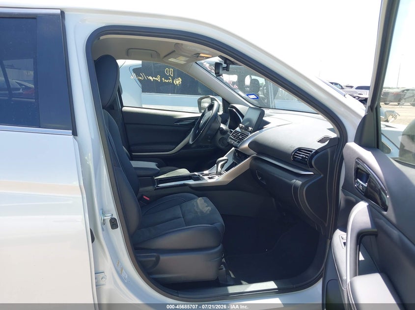 2025 Mitsubishi Eclipse cross VIN JA4ATWAA1SZ038352 IAAI salvage auction — FRONT END, Enterprise Vehicles Clear Only (Texas), sold $25 on 2026-07-23 (photo 5)