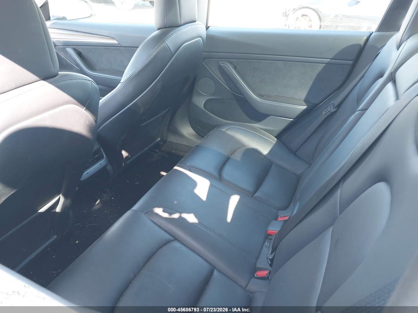 2022 Tesla Model 3 VIN 5YJ3E1EB2NF151672 IAAI salvage auction — FRONT END, Salvage Title, sold $5,400 on 2026-08-27 (photo 8)