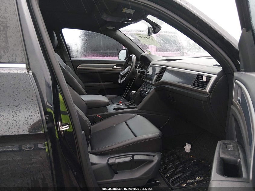 2020 Volkswagen Atlas cross sport VIN 1V25E2CAXLC229858 IAAI salvage auction — RIGHT FRONT, Salvage (Louisiana), sold $4,150 on 2026-08-26 (photo 5)