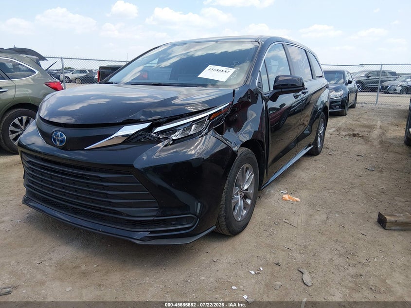 2025 Toyota Sienna VIN 5TDKRKEC7SS226873 IAAI salvage auction — LEFT FRONT, Salvage Title, sold $14,600 on 2026-07-28 (photo 2)