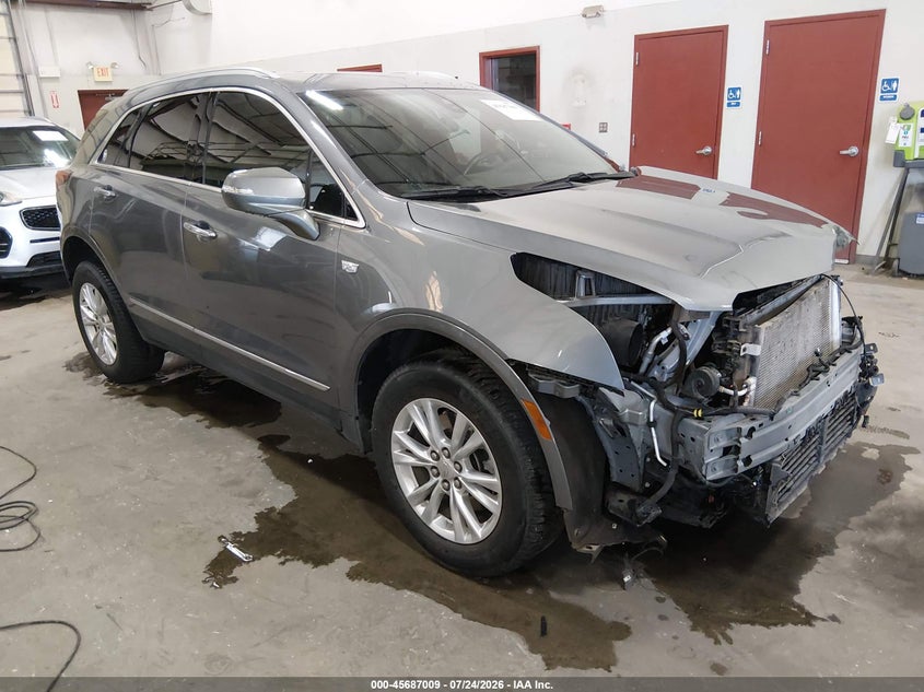 2022 Cadillac Xt5 VIN 1GYKNAR40NZ136051 IAAI salvage auction — FRONT END, Salvage Title, sold $5,425 on 2026-09-08 (photo 1)