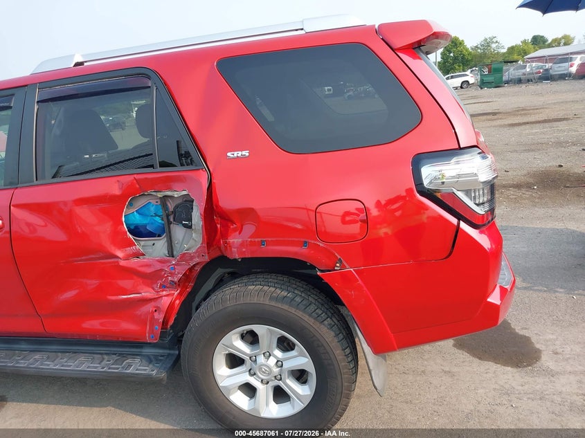2016 Toyota 4runner VIN JTEBU5JR2G5389949 IAAI salvage auction — SIDE, Salvage (Virginia), sold $11,000 on 2026-08-01 (photo 6)