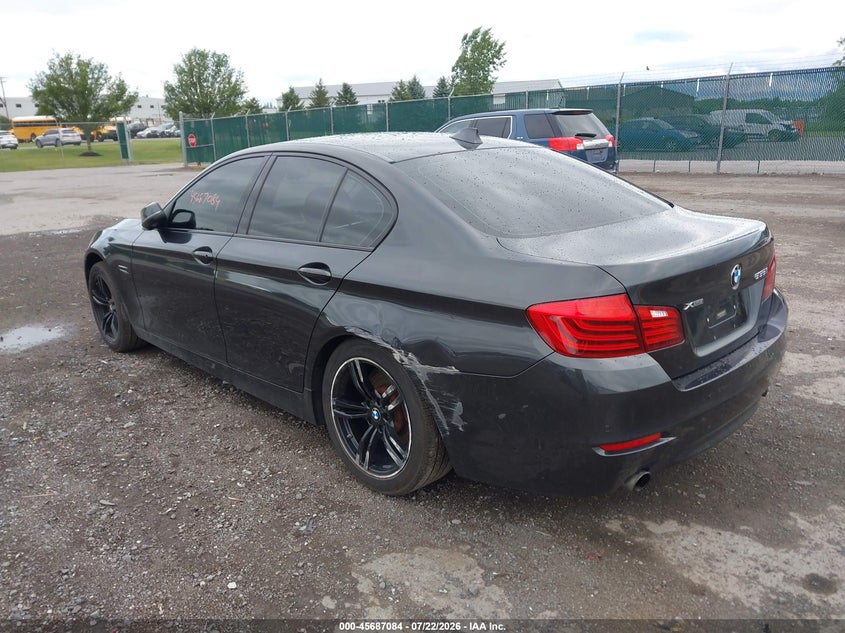 2015 BMW 5er VIN WBA5B3C5XFD545467 IAAI salvage auction — LEFT & RIGHT, Salvage Title, sold $50 on 2026-08-15 (photo 3)