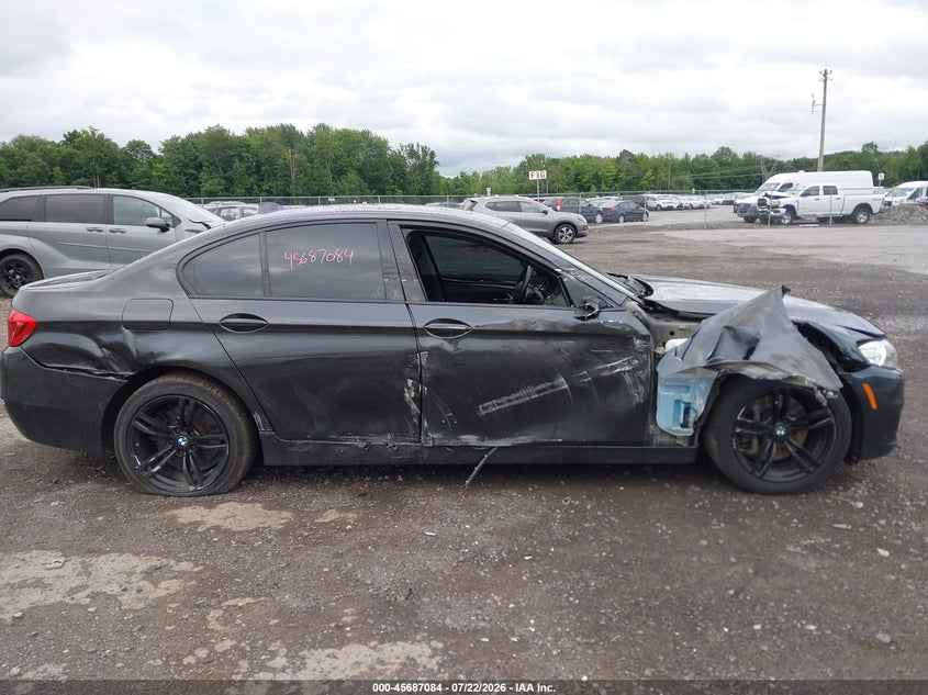 2015 BMW 5er VIN WBA5B3C5XFD545467 IAAI salvage auction — LEFT & RIGHT, Salvage Title, sold $50 on 2026-08-15 (photo 6)