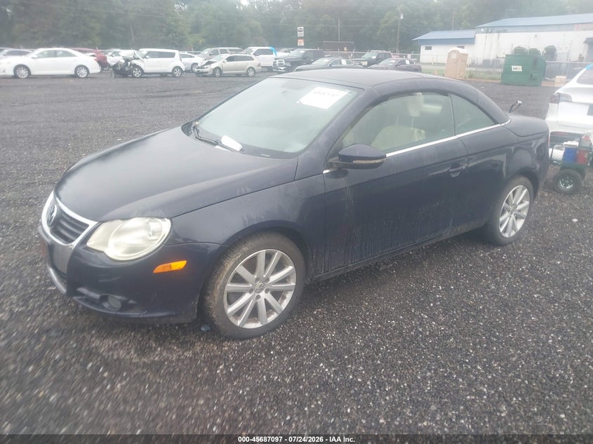 2011 Volkswagen Eos VIN WVWAW7AH6BV003863 IAAI salvage auction — NORMAL WEAR, Clear (South Carolina), sold $25 on 2026-08-04 (photo 2)