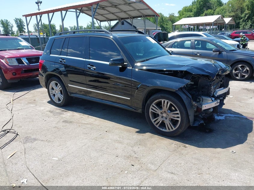 2014 Mercedes-benz VIN WDCGG0EB6EG321201 IAAI salvage auction — FRONT END, Salvage Title, sold $1,800 on 2026-08-13 (photo 1)