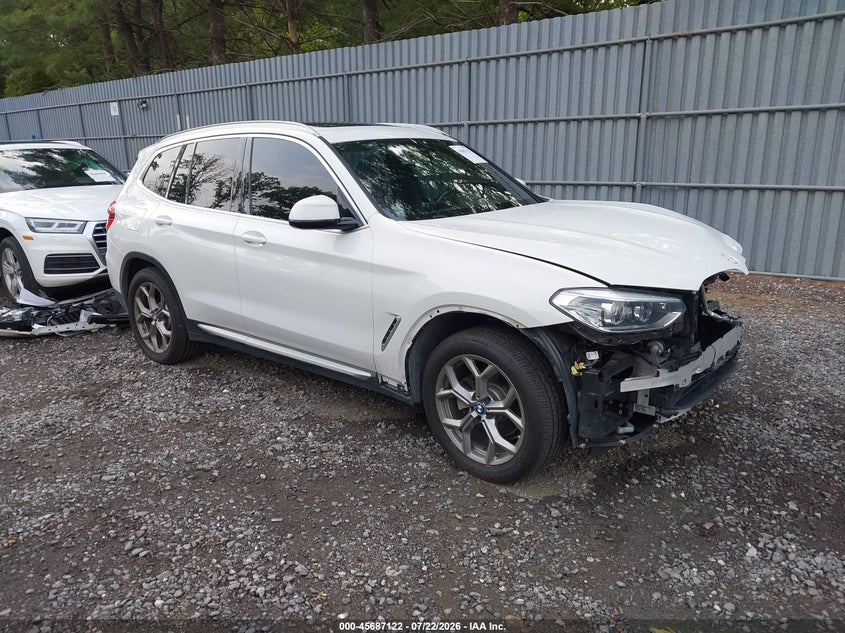 2020 BMW X3 VIN 5UXTY5C02L9D10408 — IAAI salvage auction photo