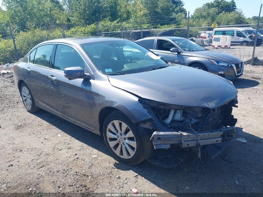 2015 Honda Accord VIN 1HGCR3F87FA019389 IAAI salvage auction — FRONT END, Clear (Massachusetts), sold $2,850 on 2026-07-29 (photo 1)