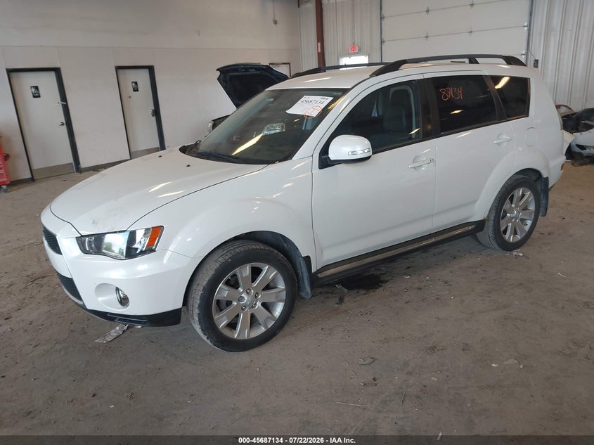2011 Mitsubishi Outlander VIN JA4JT3AW5BU036952 IAAI salvage auction — NORMAL WEAR, Clear (Michigan), sold $25 on 2026-07-28 (photo 2)
