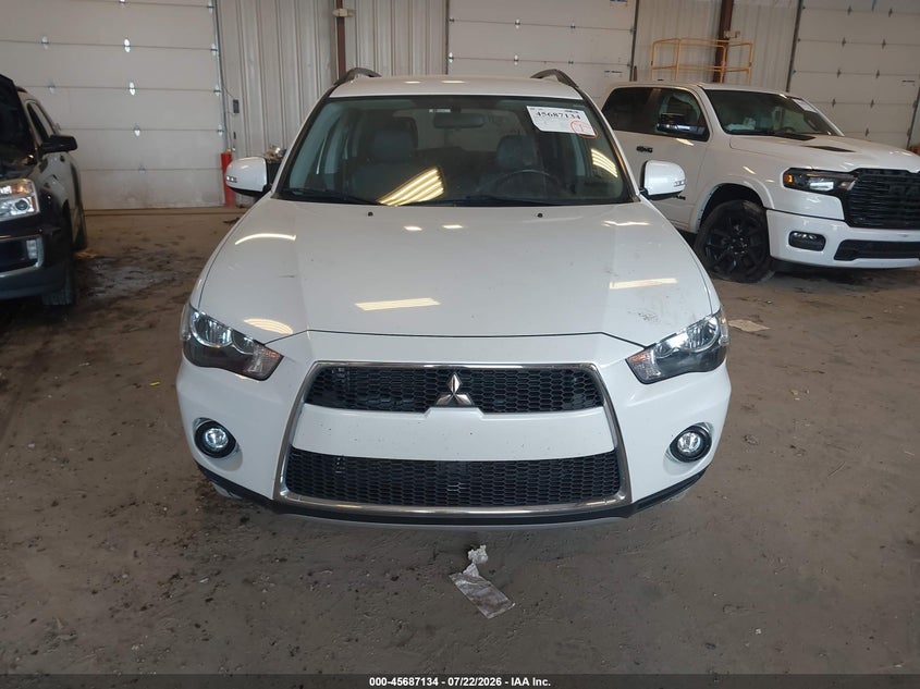 2011 Mitsubishi Outlander VIN JA4JT3AW5BU036952 IAAI salvage auction — NORMAL WEAR, Clear (Michigan), sold $25 on 2026-07-28 (photo 6)