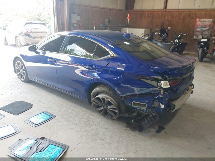 2019 Lexus ES VIN 58ABZ1B11KU021577 IAAI salvage auction — REAR END, Salvage Title, sold $11,900 on 2026-09-16 (photo 3)