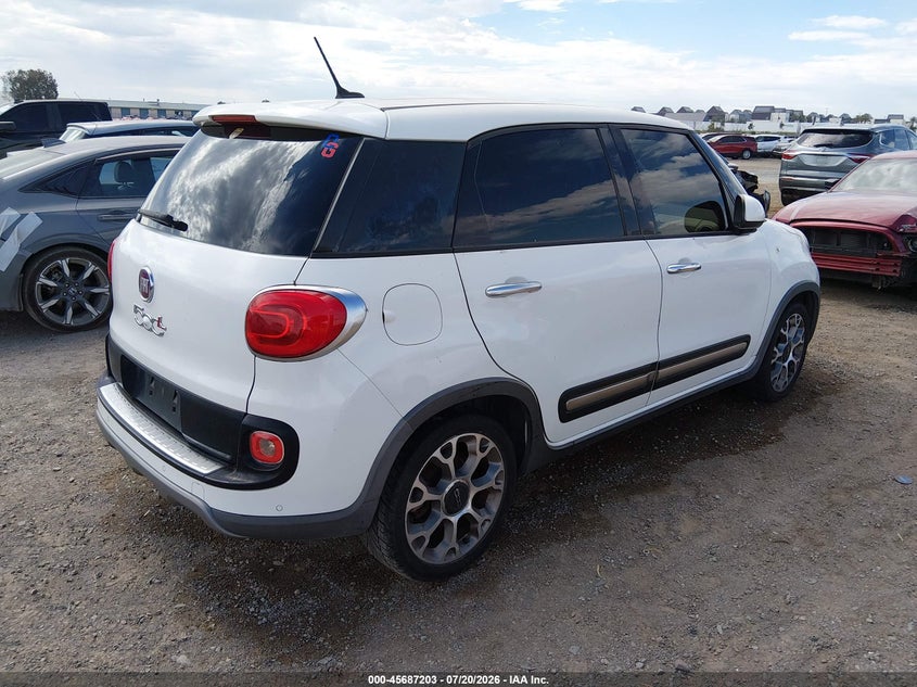 2014 Fiat 500l VIN ZFBCFADH7EZ003971 IAAI salvage auction — NORMAL WEAR, Clear - Dealer Only (California), sold $25 on 2026-07-29 (photo 4)