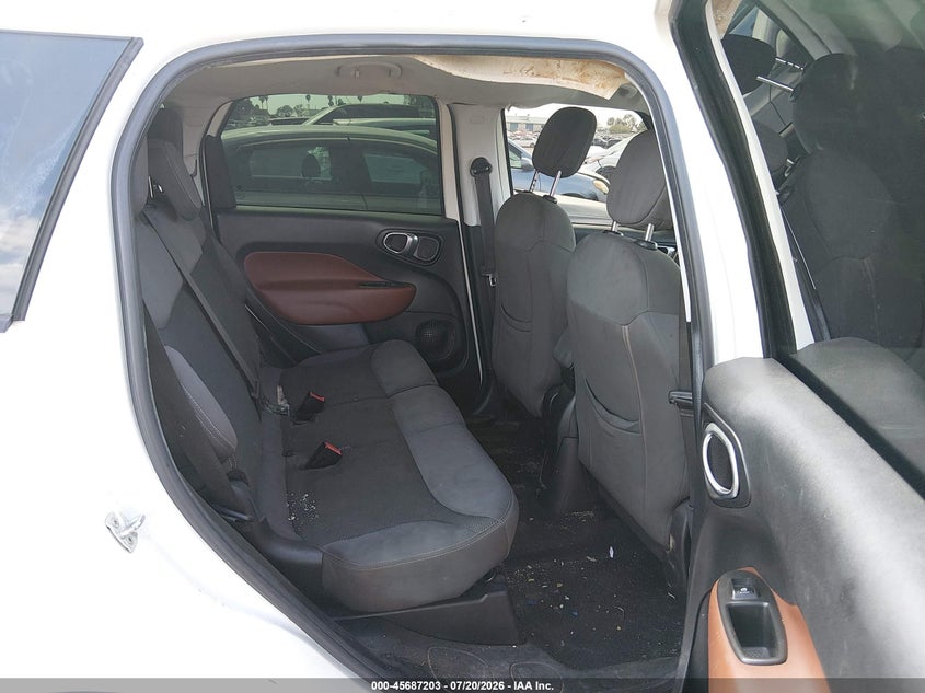 2014 Fiat 500l VIN ZFBCFADH7EZ003971 IAAI salvage auction — NORMAL WEAR, Clear - Dealer Only (California), sold $25 on 2026-07-29 (photo 8)