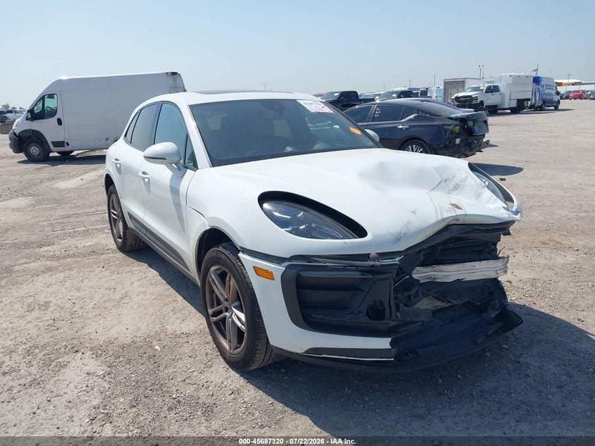 2022 Porsche Macan VIN WP1AA2A51NLB02502 — IAAI salvage auction photo