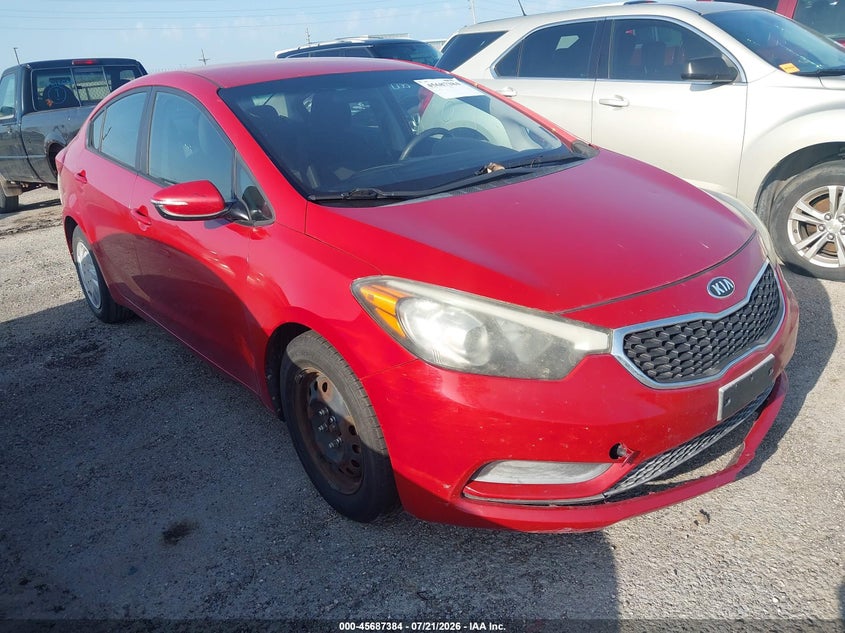 2015 Kia Forte VIN KNAFX4A6XF5421703 IAAI salvage auction — NORMAL WEAR, Clear (Kansas), sold $50 on 2026-07-28 (photo 1)