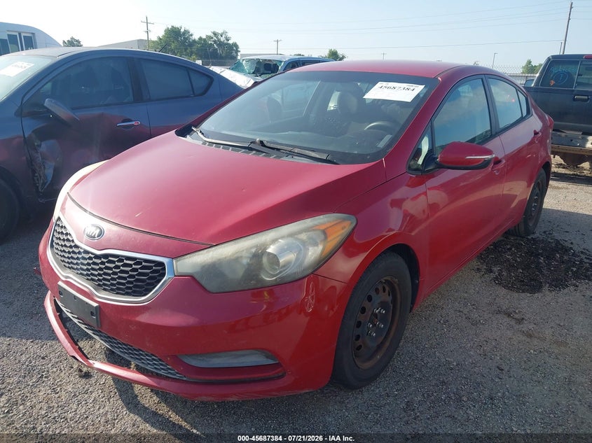 2015 Kia Forte VIN KNAFX4A6XF5421703 IAAI salvage auction — NORMAL WEAR, Clear (Kansas), sold $50 on 2026-07-28 (photo 2)