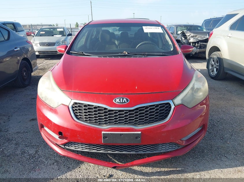 2015 Kia Forte VIN KNAFX4A6XF5421703 IAAI salvage auction — NORMAL WEAR, Clear (Kansas), sold $50 on 2026-07-28 (photo 6)