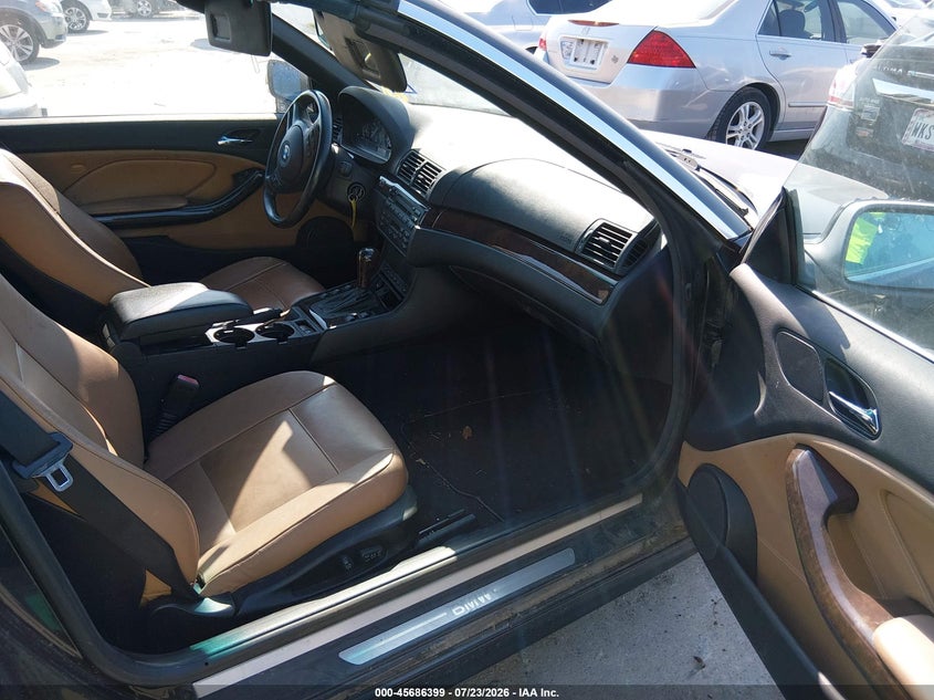 2005 BMW 3 series VIN WBABW33465PL38926 IAAI salvage auction — NORMAL WEAR, Original (Texas), sold $550 on 2026-08-17 (photo 5)