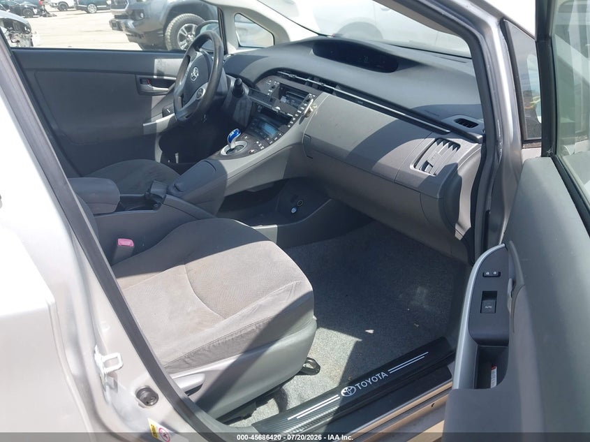 2010 Toyota Prius VIN JTDKN3DU2A0189308 IAAI salvage auction — NORMAL WEAR, Clear-Dealer Only (Washington), sold $2,475 on 2026-07-29 (photo 5)