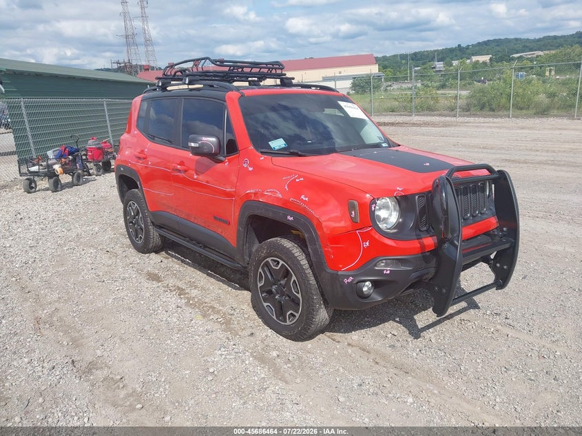 2017 Jeep Renegade VIN ZACCJBCB1HPG38346 IAAI salvage auction — RIGHT FRONT, Wait Title, sold $3,250 on 2026-08-18 (photo 1)