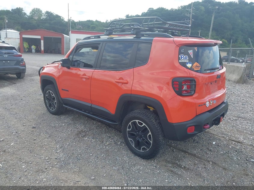 2017 Jeep Renegade VIN ZACCJBCB1HPG38346 IAAI salvage auction — RIGHT FRONT, Wait Title, sold $3,250 on 2026-08-18 (photo 3)