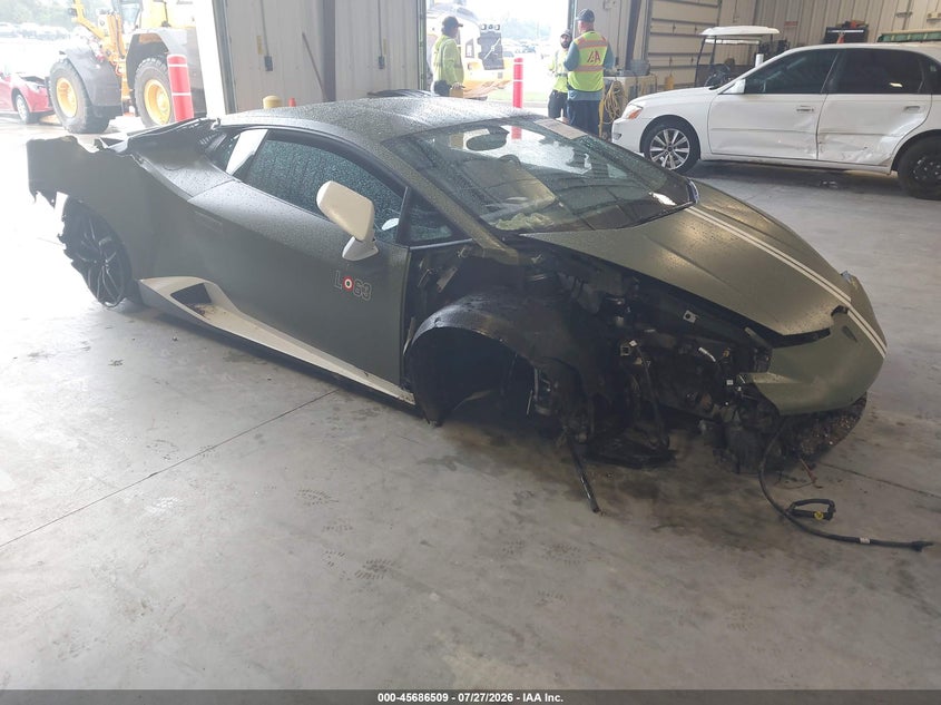 2017 Lamborghini Huracán VIN ZHWUC1ZF5HLA06385 — IAAI salvage auction photo