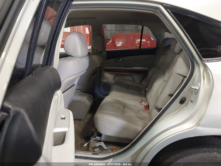 2007 Lexus Rx 350 VIN JTJHK31U172003274 IAAI salvage auction — NORMAL WEAR, Clear-Dealer Only (Oregon), sold $50 on 2026-07-30 (photo 8)