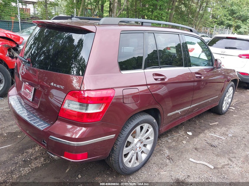 2011 Mercedes-benz Glk-class VIN WDCGG8HBXBF688131 IAAI salvage auction — NORMAL WEAR, Clear (Virginia), sold $2,200 on 2026-07-30 (photo 4)