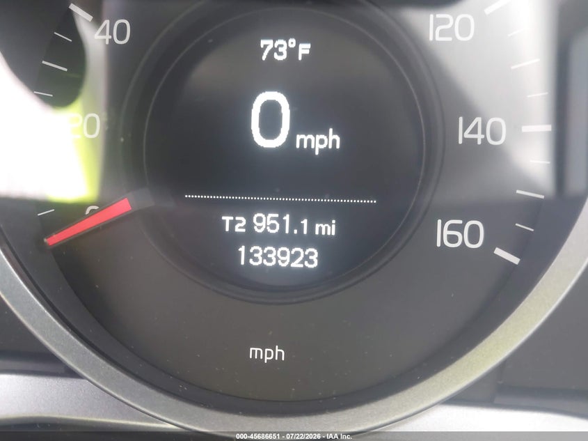 2014 Volvo S60 VIN YV1612FS8E2298587 IAAI salvage auction — FRONT END, Salvage Title, sold $2,025 on 2026-08-18 (photo 7)
