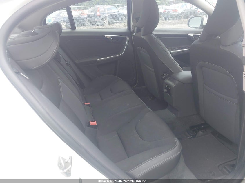 2014 Volvo S60 VIN YV1612FS8E2298587 IAAI salvage auction — FRONT END, Salvage Title, sold $2,025 on 2026-08-18 (photo 8)