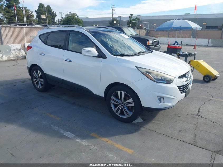 2015 Hyundai Tucson VIN KM8JU3AG3FU027986 IAAI salvage auction — NORMAL WEAR, Clear - Dealer Only (California), sold $1,200 on 2026-07-29 (photo 1)