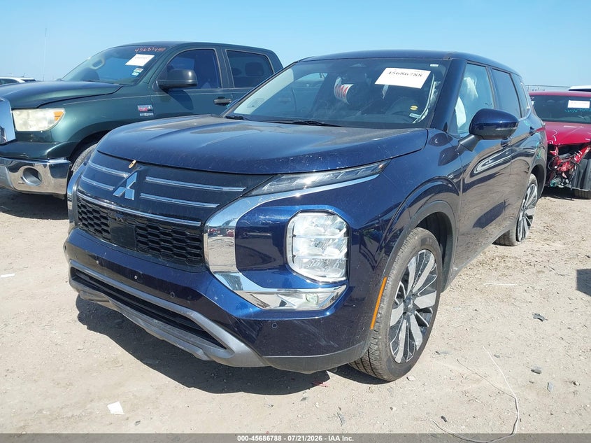 2025 Mitsubishi Outlander VIN JA4J3VA82SZ038271 IAAI salvage auction — LEFT & RIGHT, Enterprise Vehicles Clear Only (California), sold $7,500 on 2026-07-28 (photo 2)